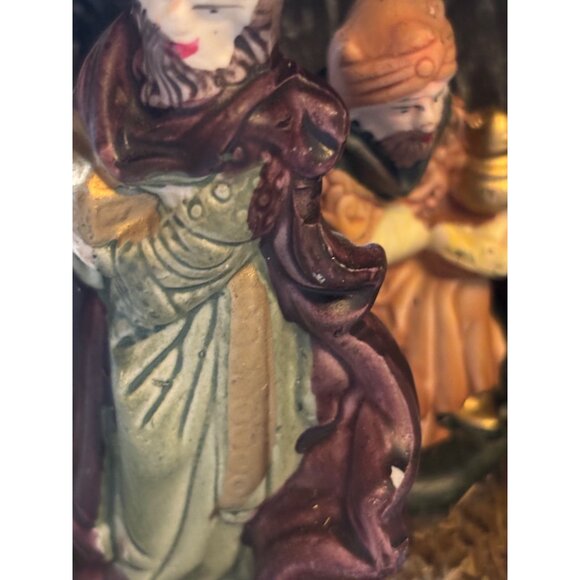 Vintage Nativity Scene Set Creche Manger Wood and Moss 7"x11x4 - Picture 7 of 10